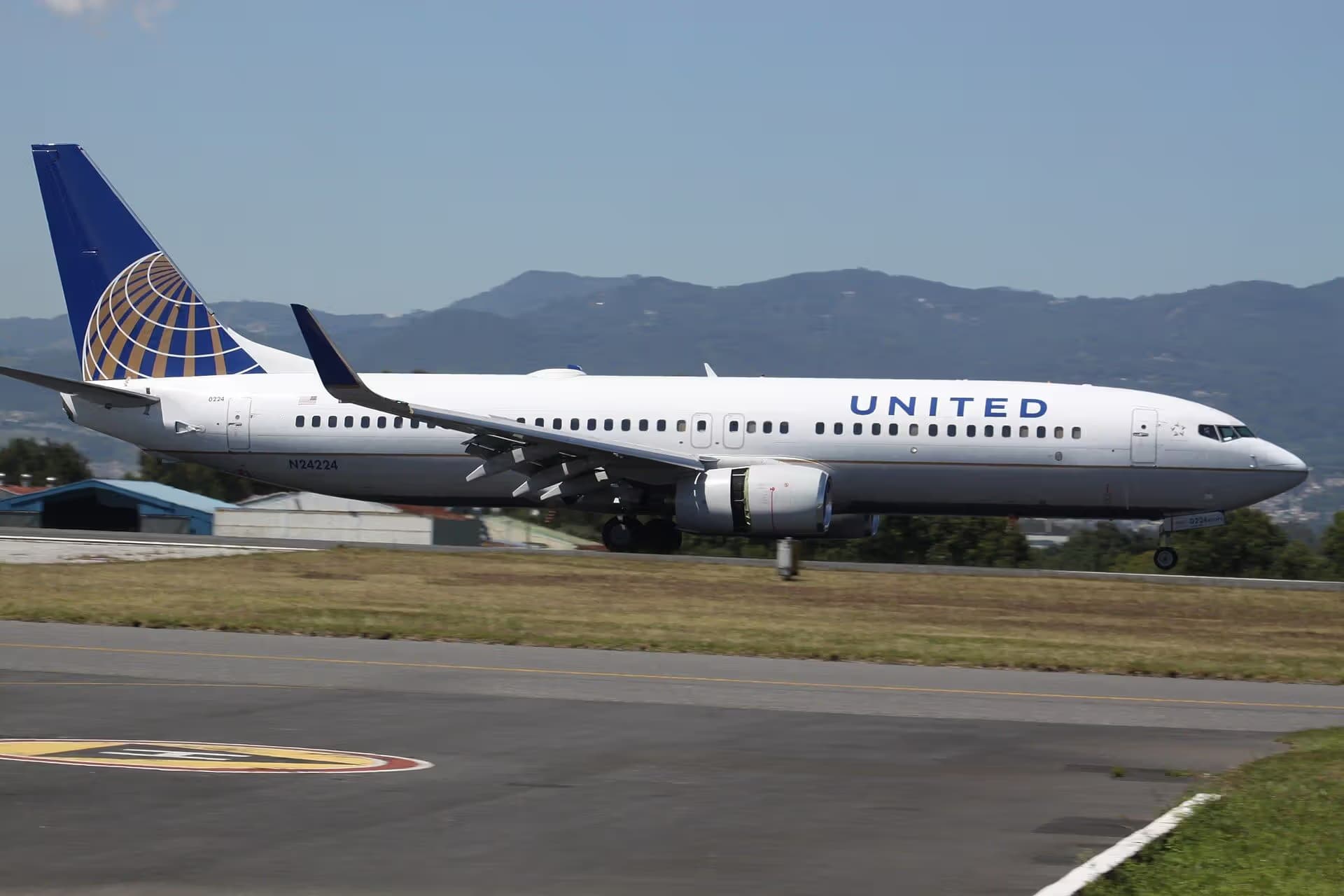 N24224 — Boeing