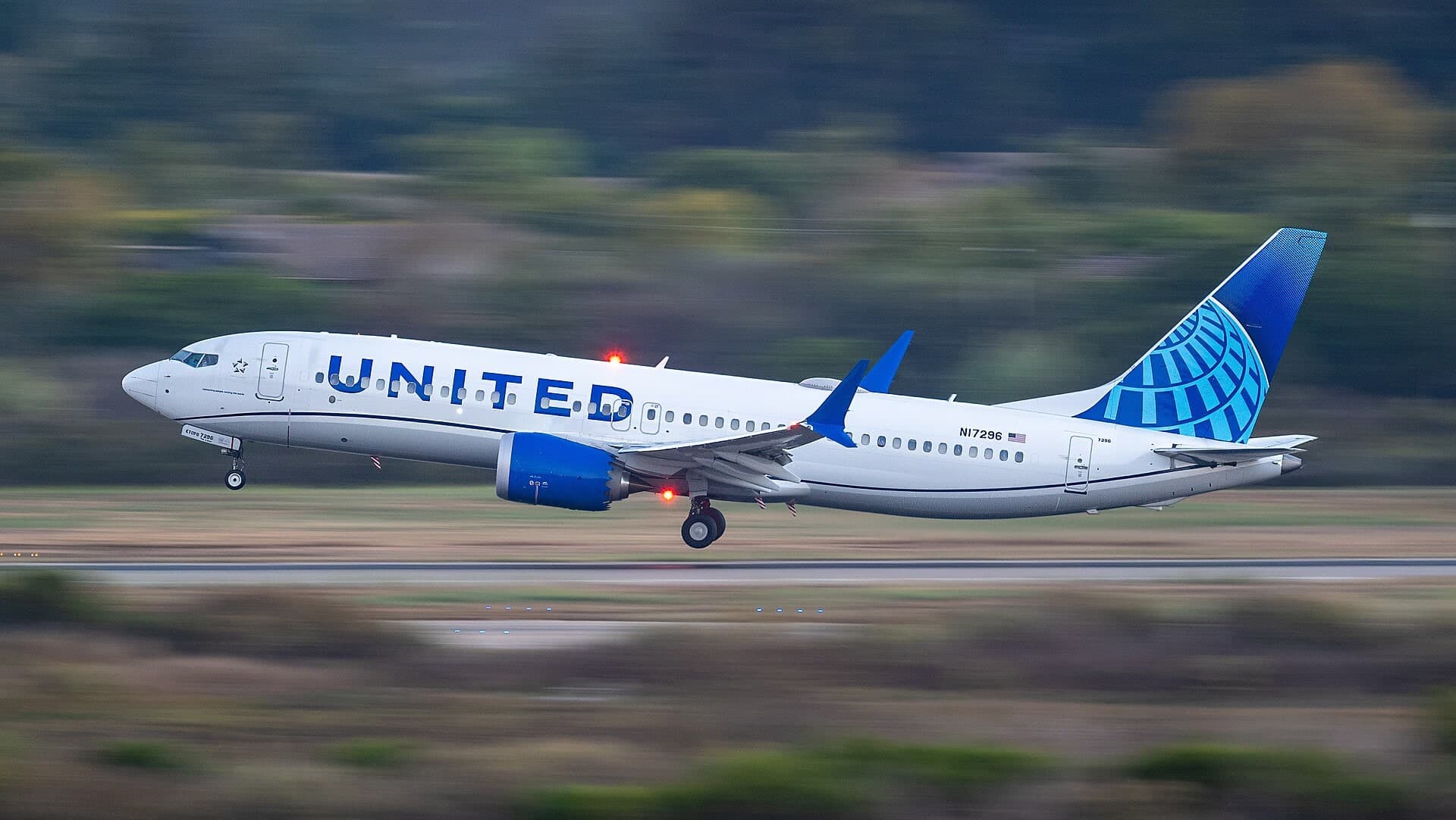 N17296 — Boeing