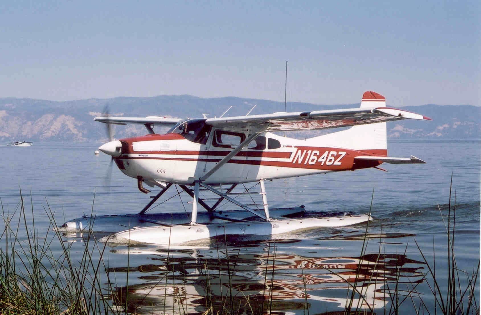 N1646Z — Cessna
