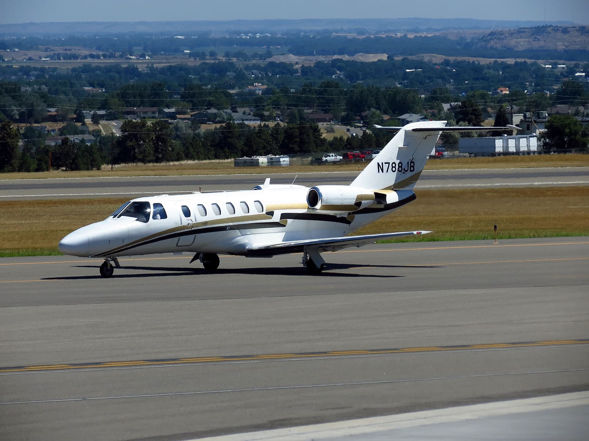 N788JB — Business jet