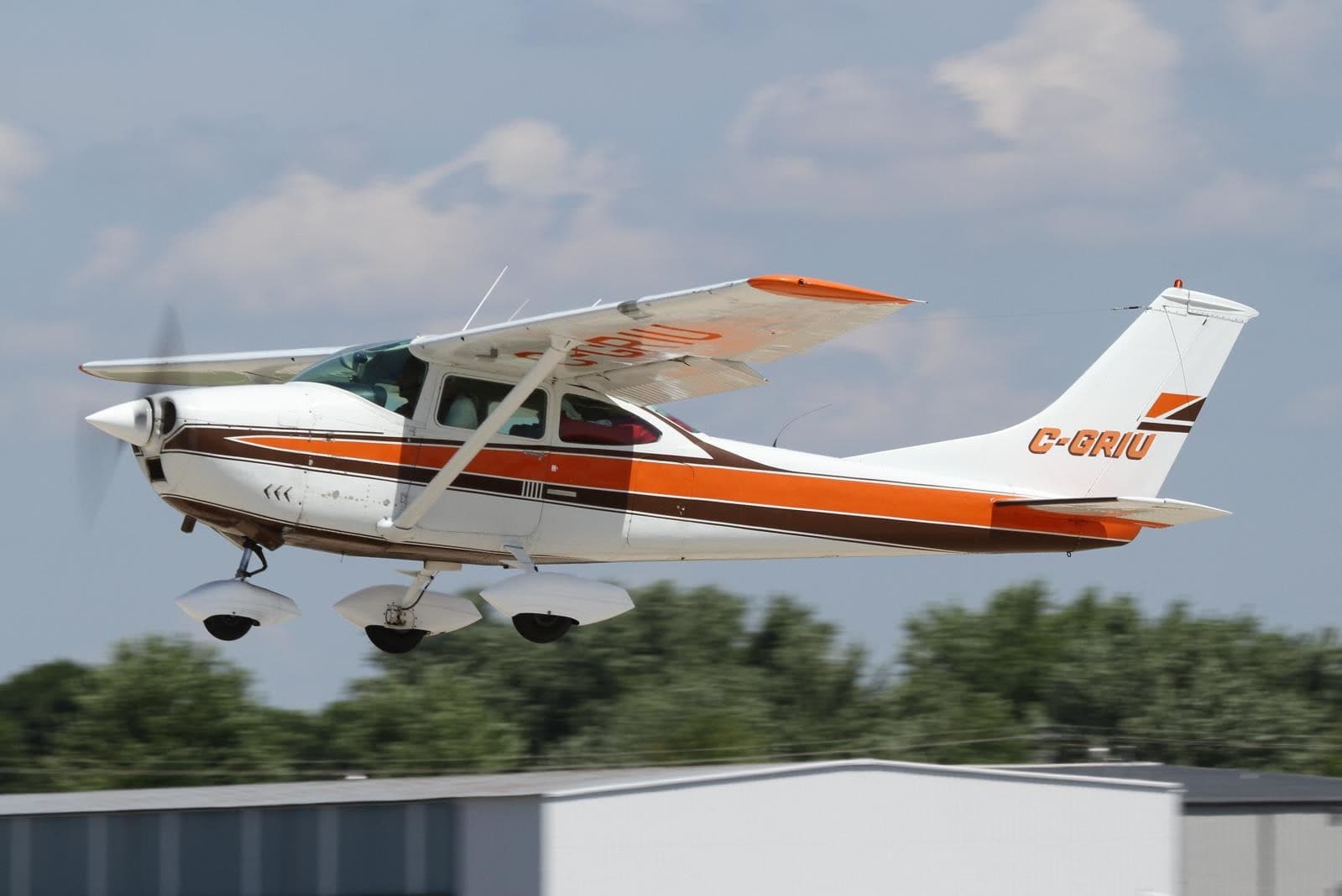 C-GRIU — Single-engine aircraft
