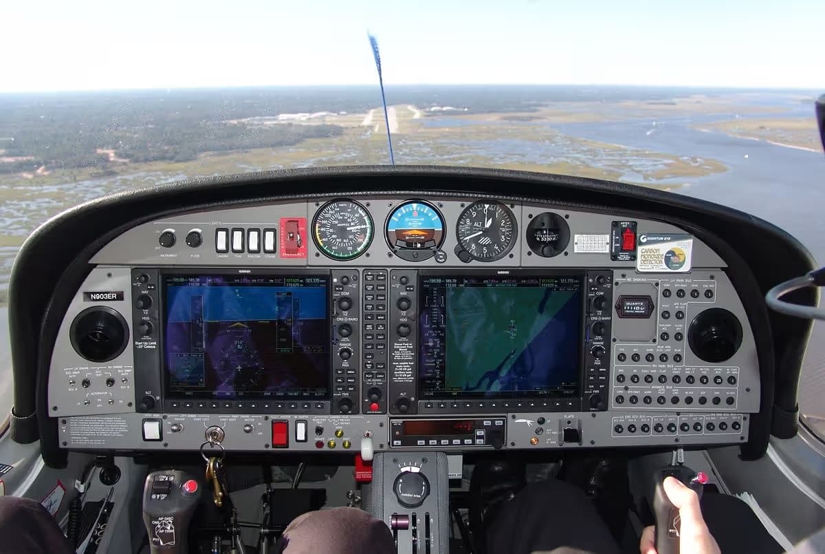 N903ER — Aircraft