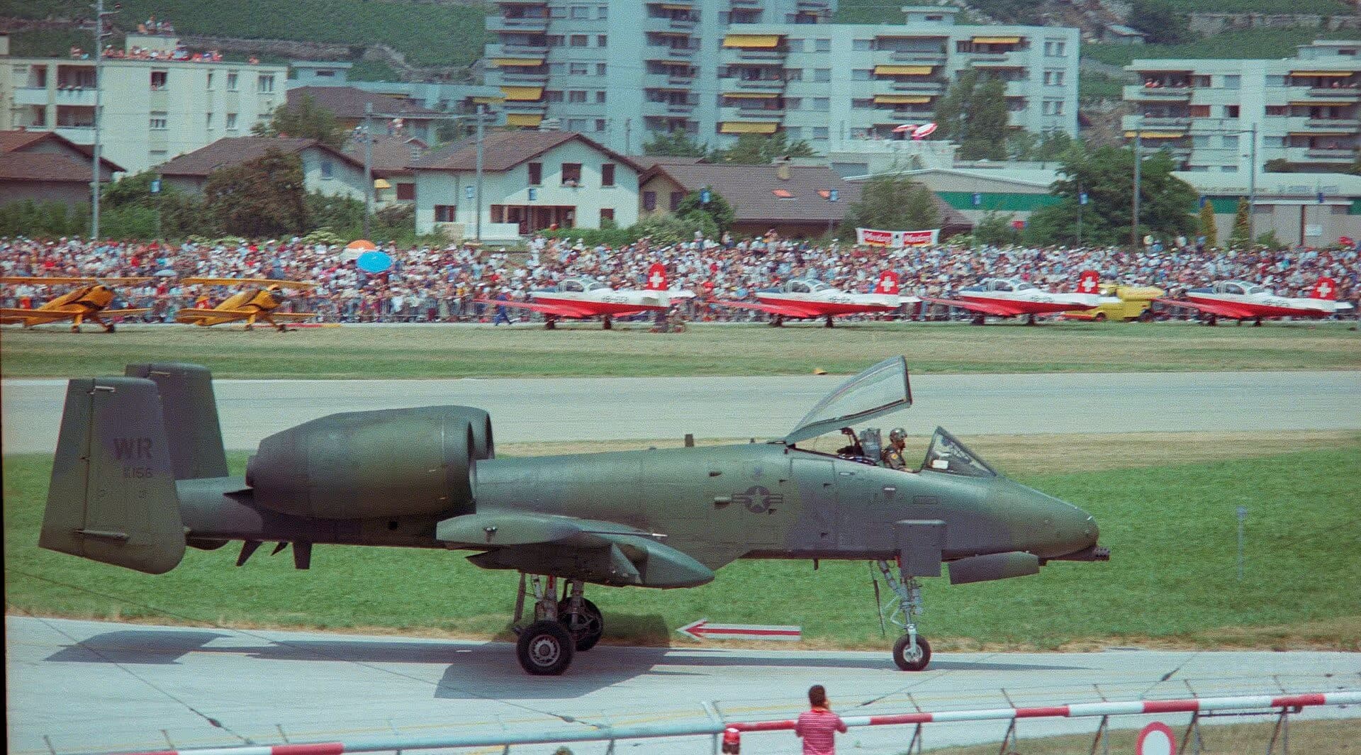 Unidentified — Aircraft
