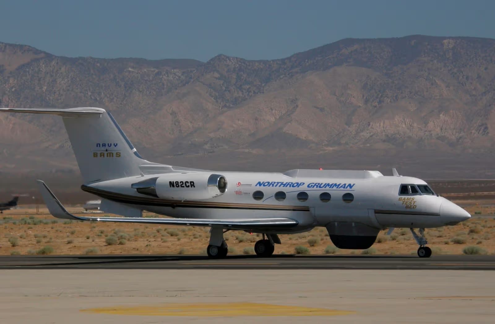 N82CR — Business jet