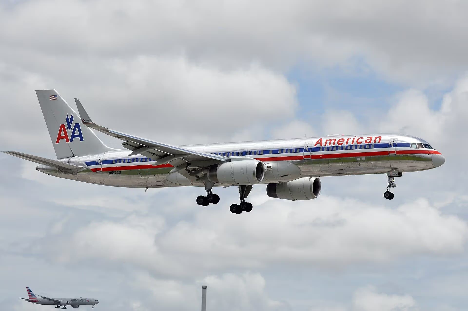 N187AN — Boeing