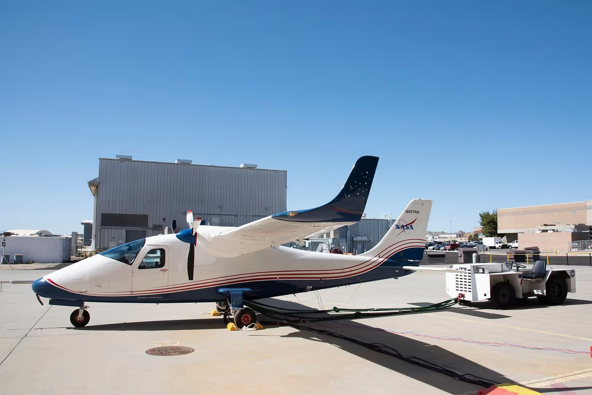 N857NA — Twin-engine aircraft