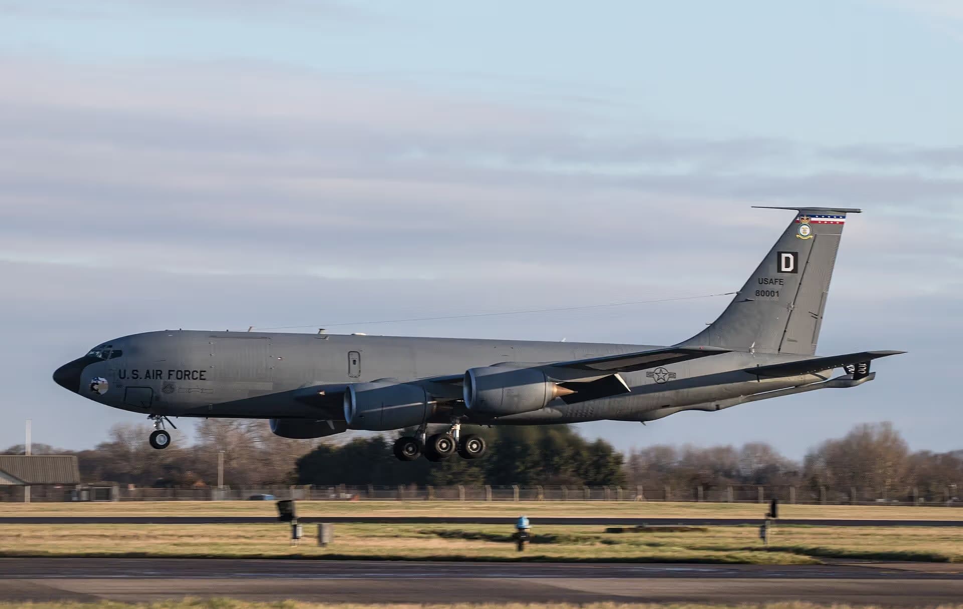 Unidentified — Aircraft