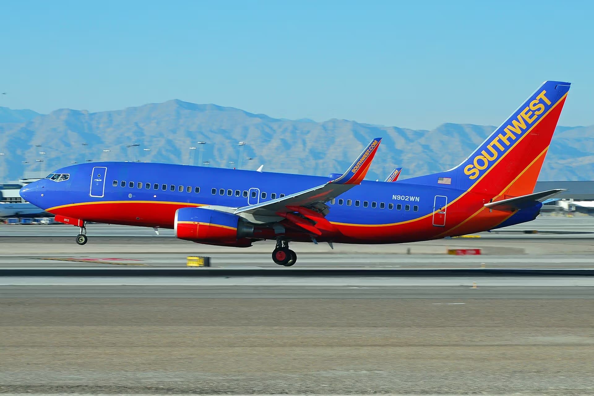 N902WN — Boeing