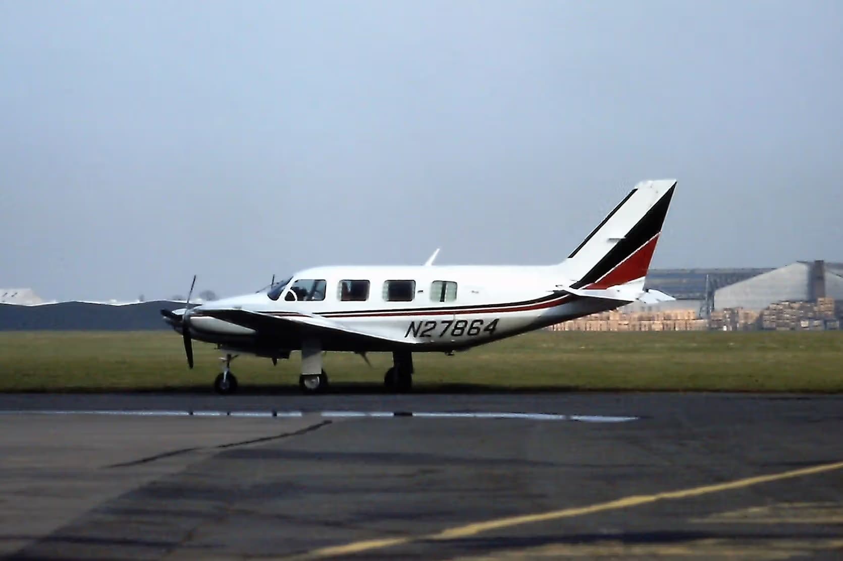 N27864 — Piper