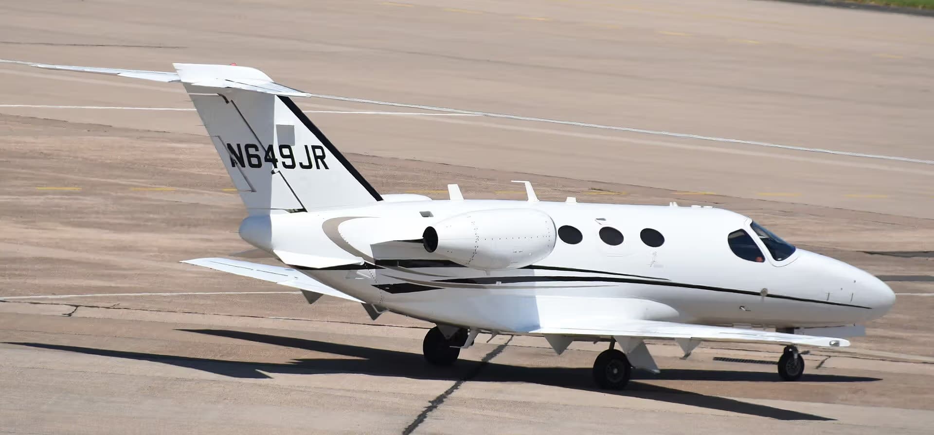 N649JR — Business jet