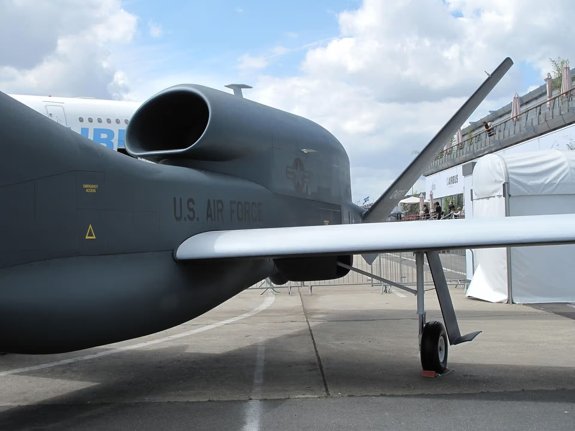 Unidentified — Aircraft