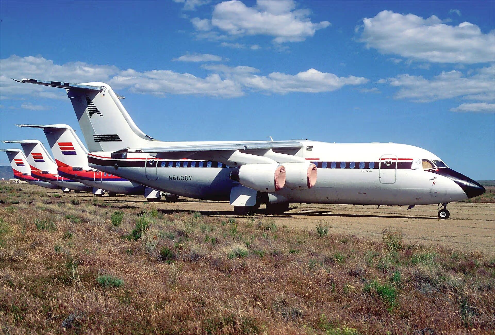 N880DV — Aircraft
