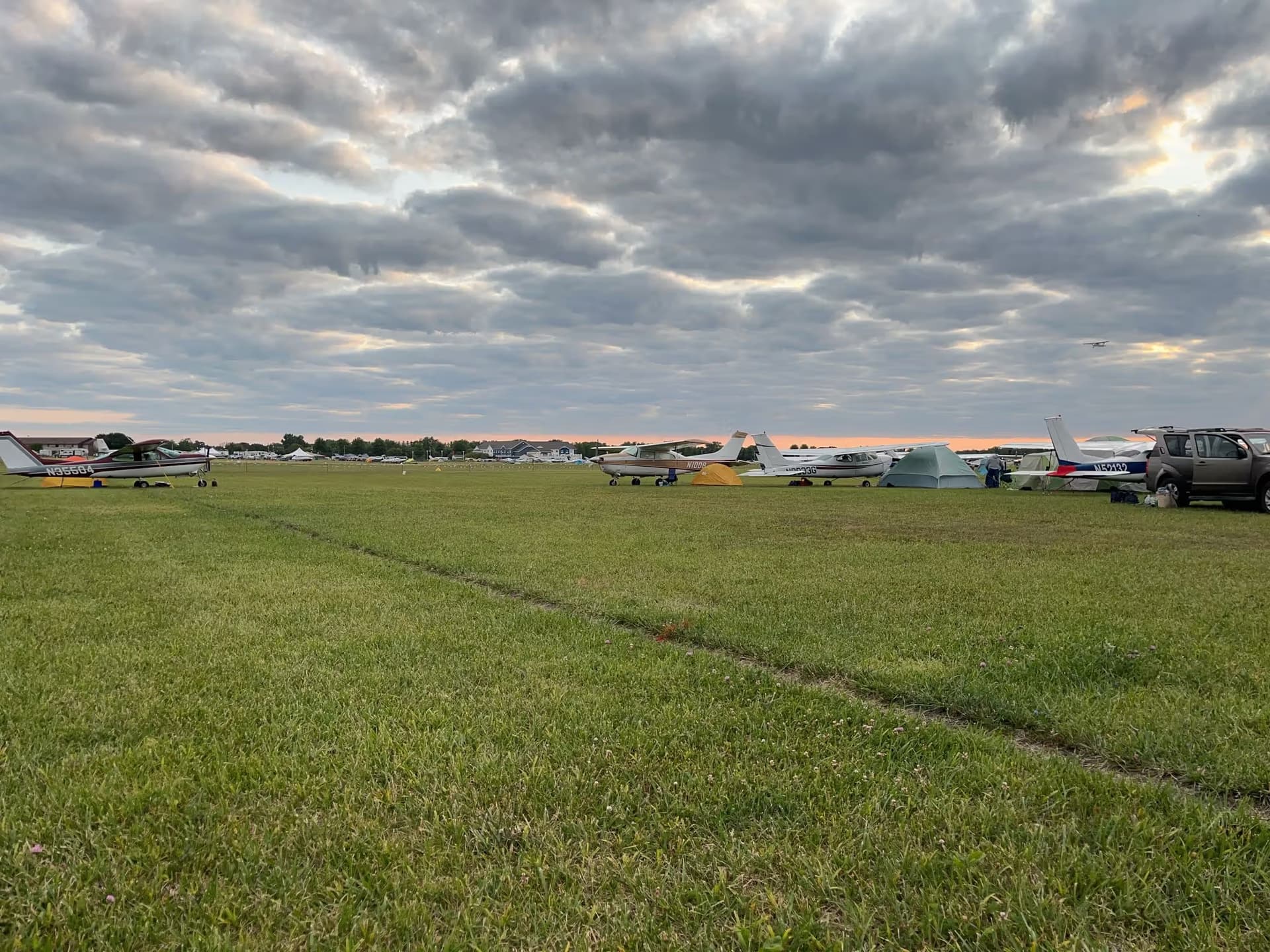 N10DB — 1977 Cessna 210M at Pioneer Airport