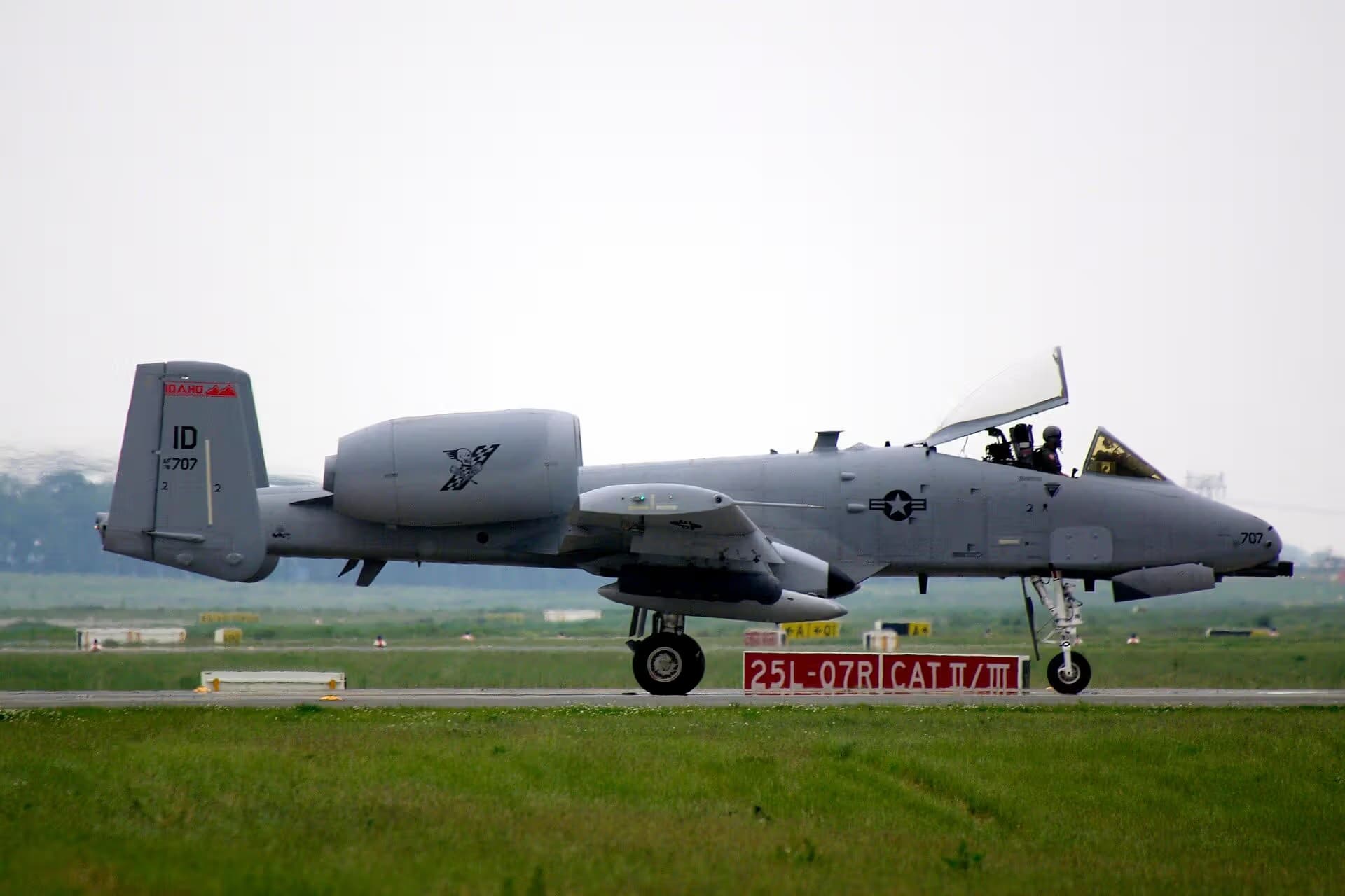 Unidentified — Aircraft