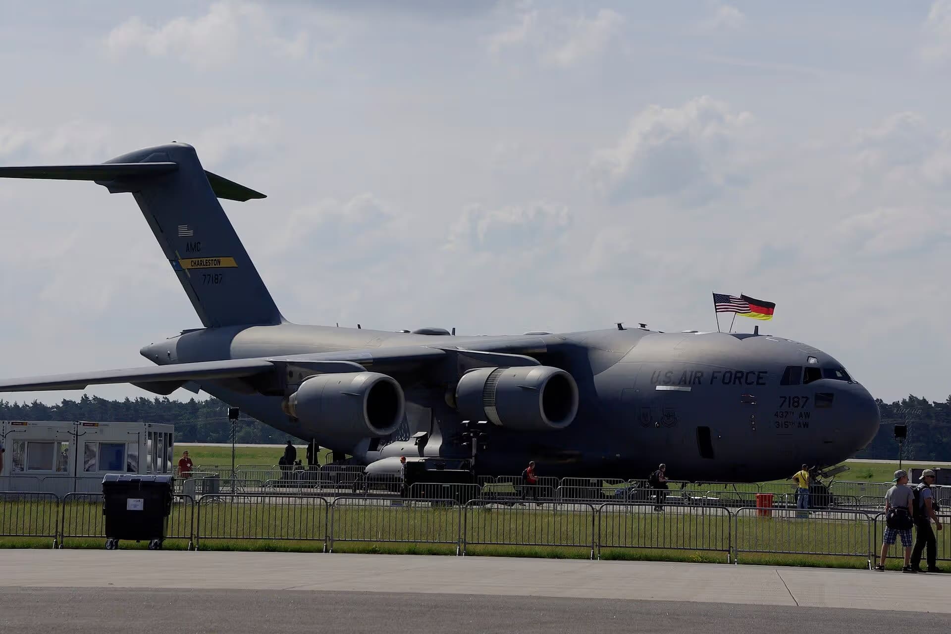 Unidentified — Aircraft