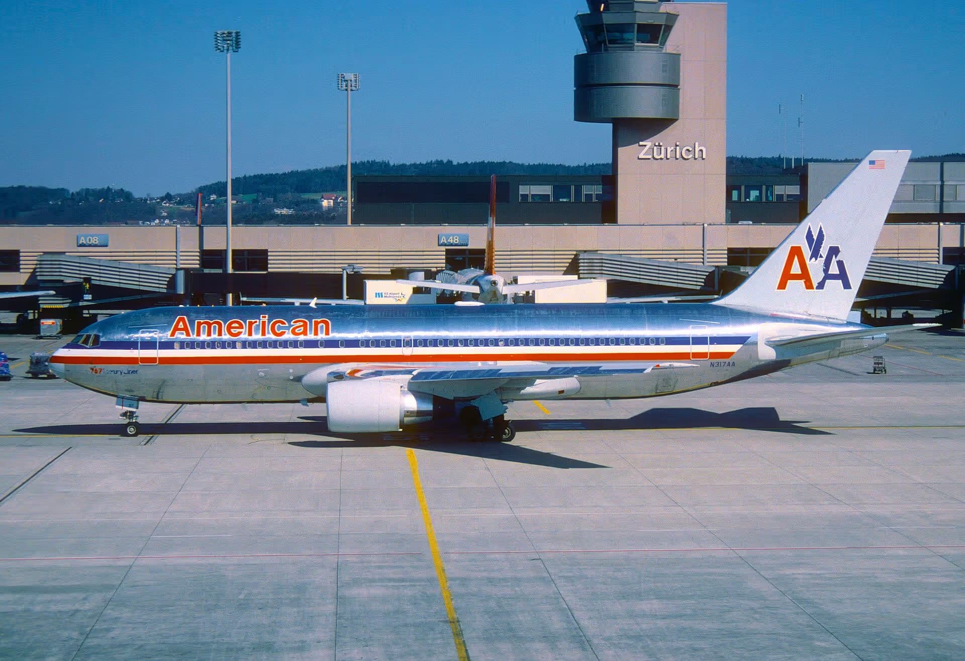 N317AA — Twin-engine aircraft