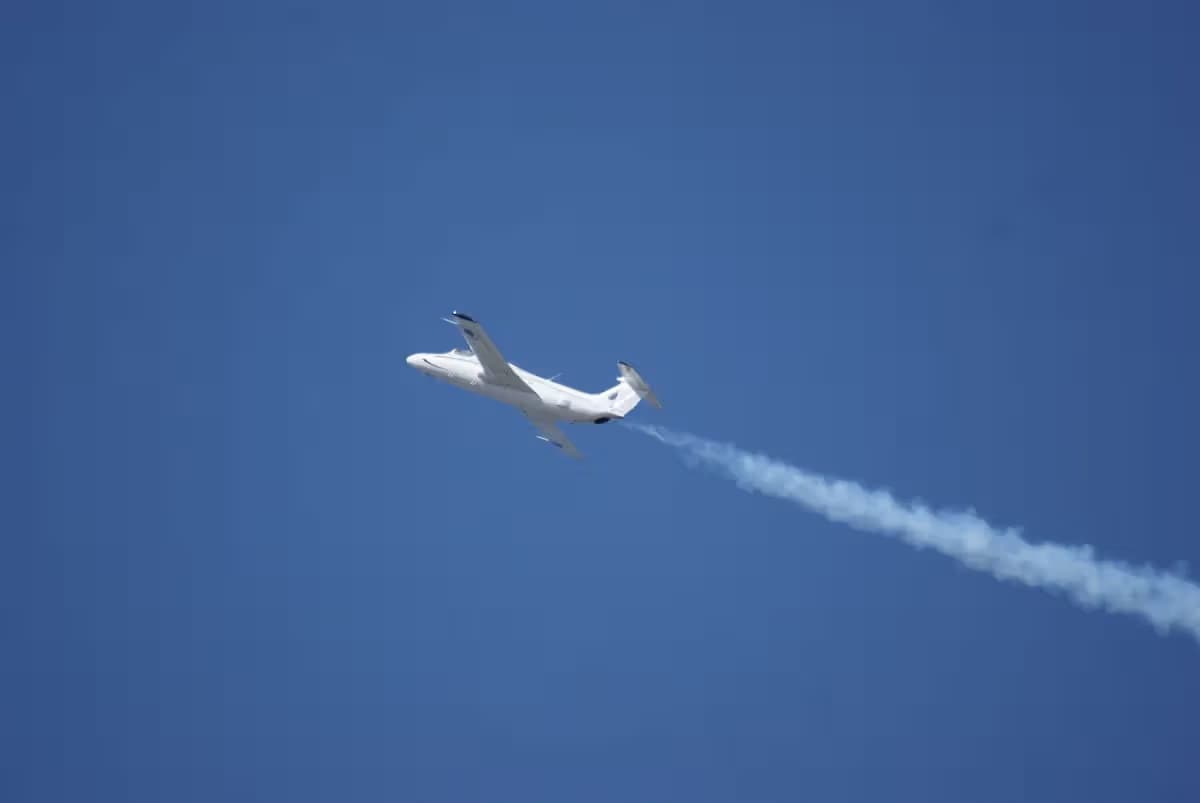 Unidentified — Aircraft