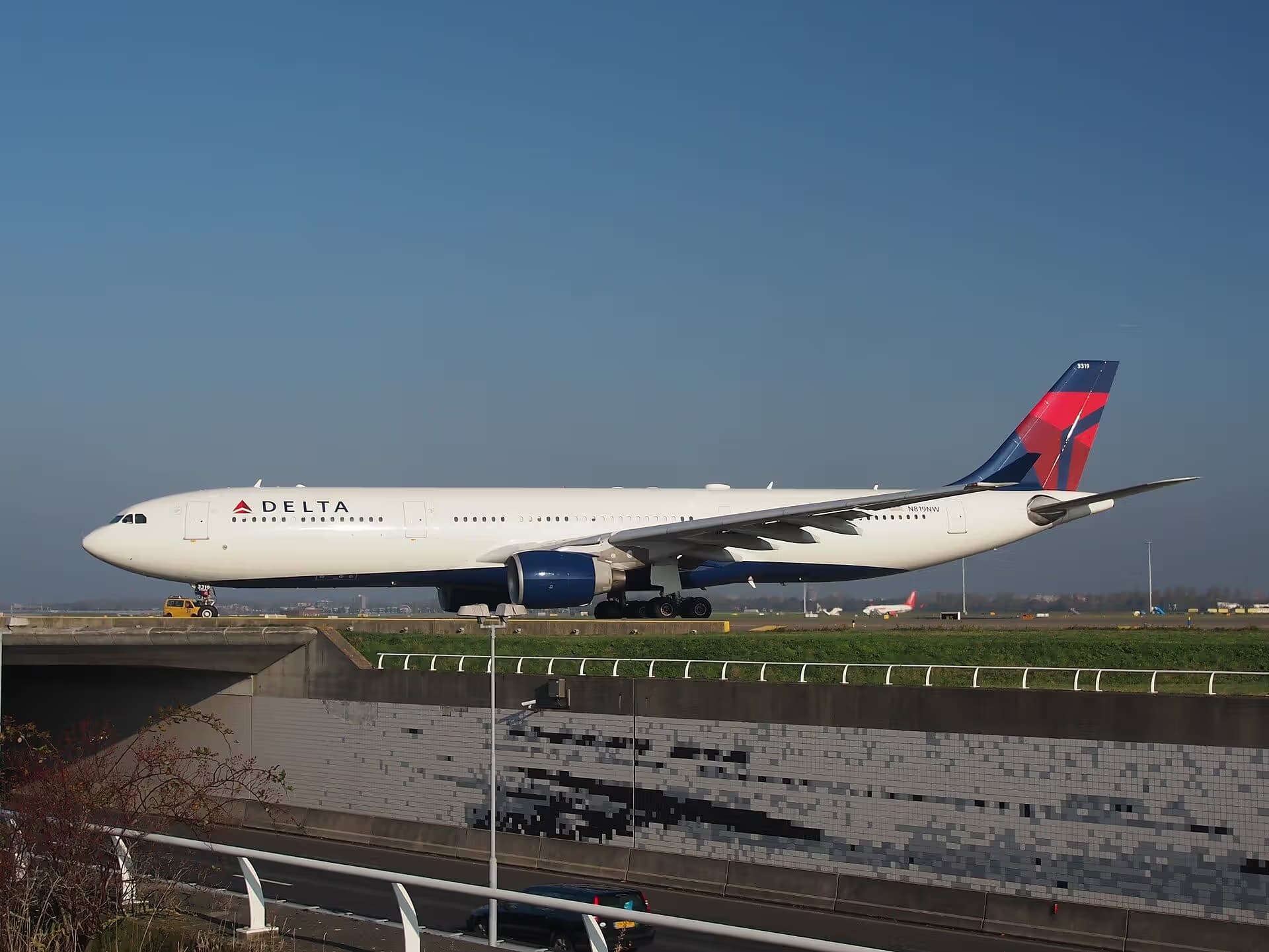 N819NW — Airbus
