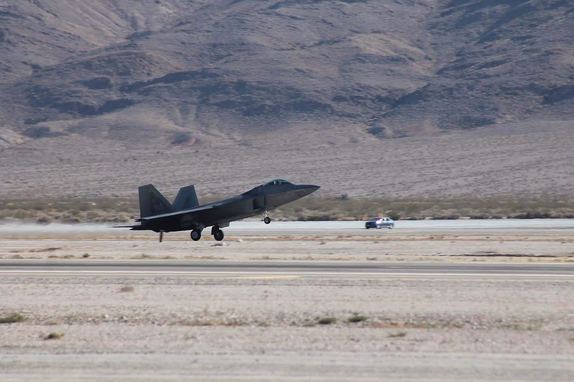 Unidentified — Aircraft