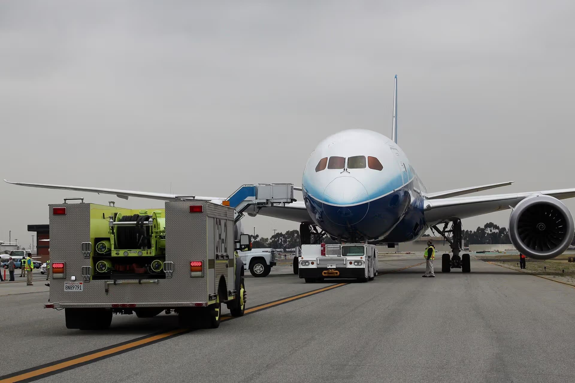 N787BX — Twin-engine aircraft