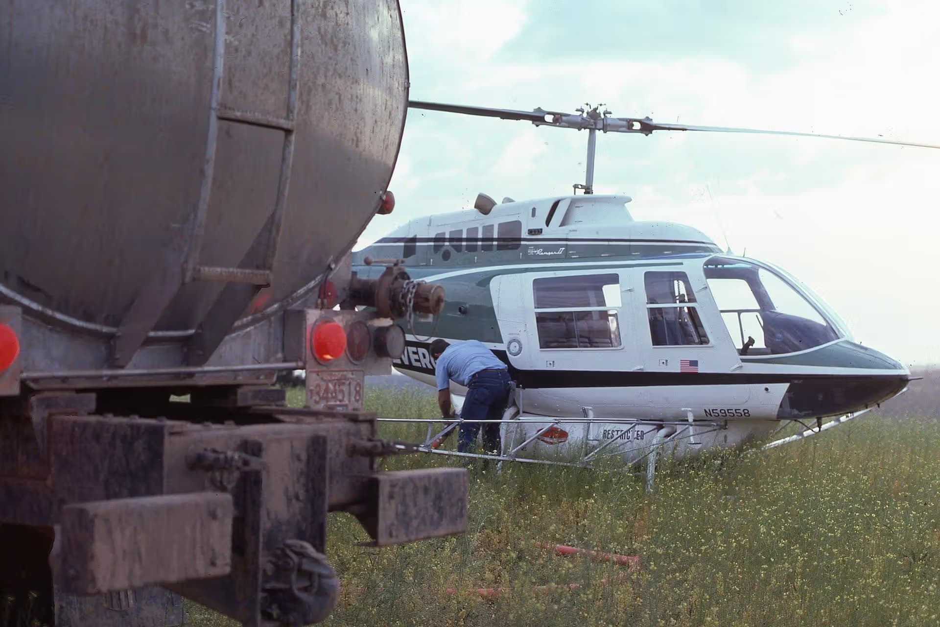 N59558 — Helicopter