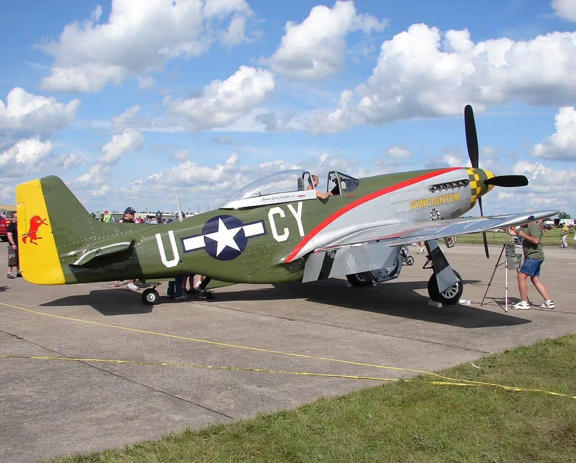 N5428V — Warbird