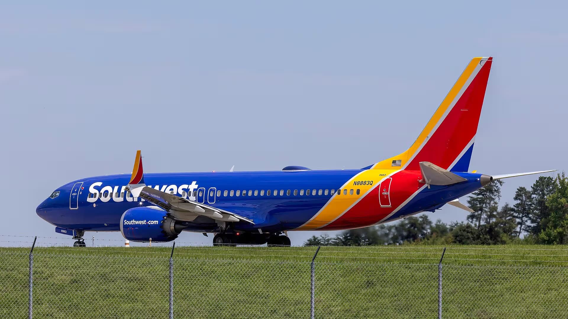 N8883Q — Boeing