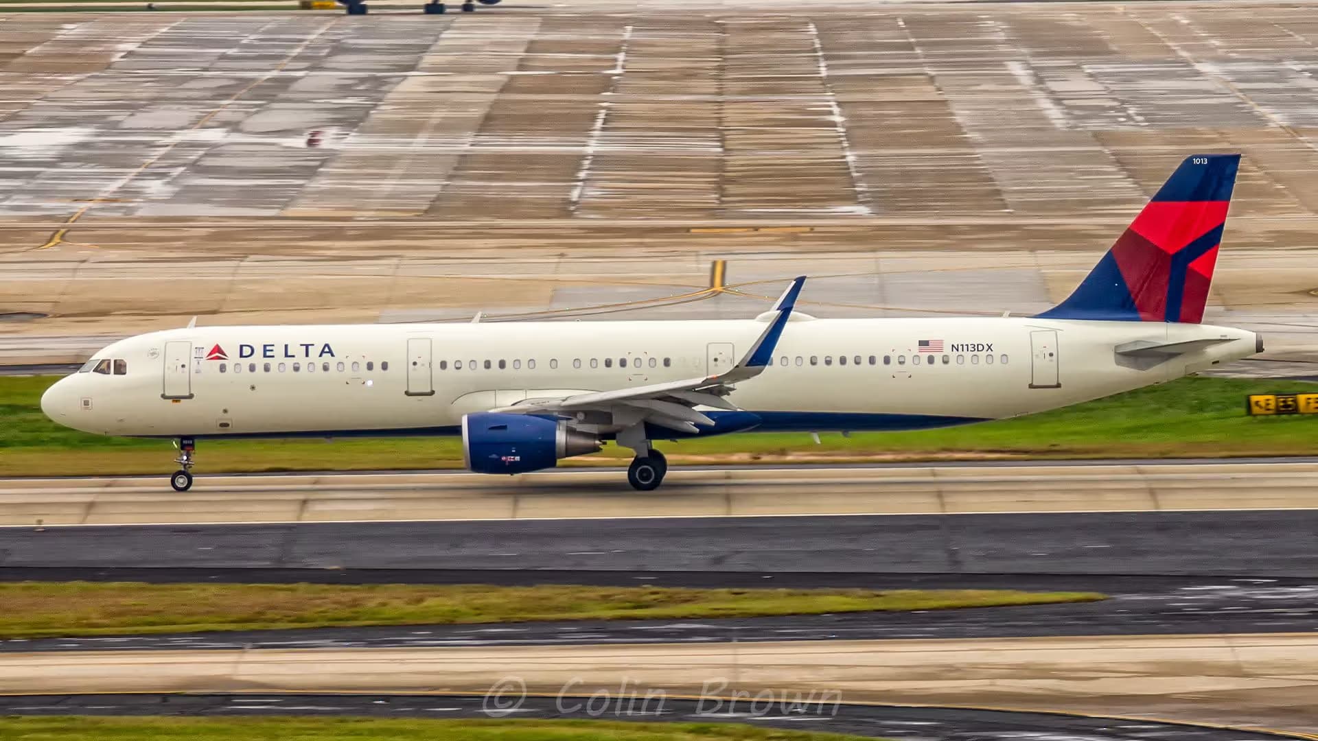 N113DX — Airbus