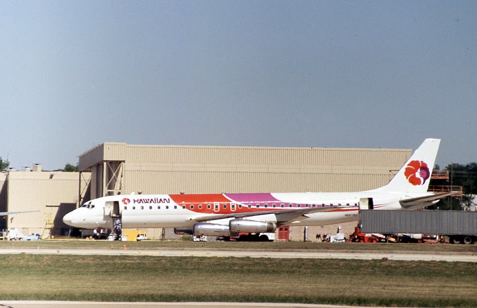 N8970U — Douglas