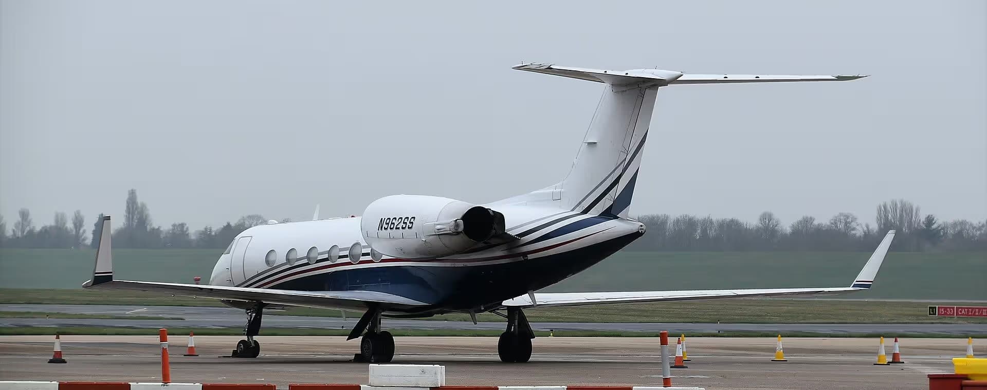 N962SS — Business jet