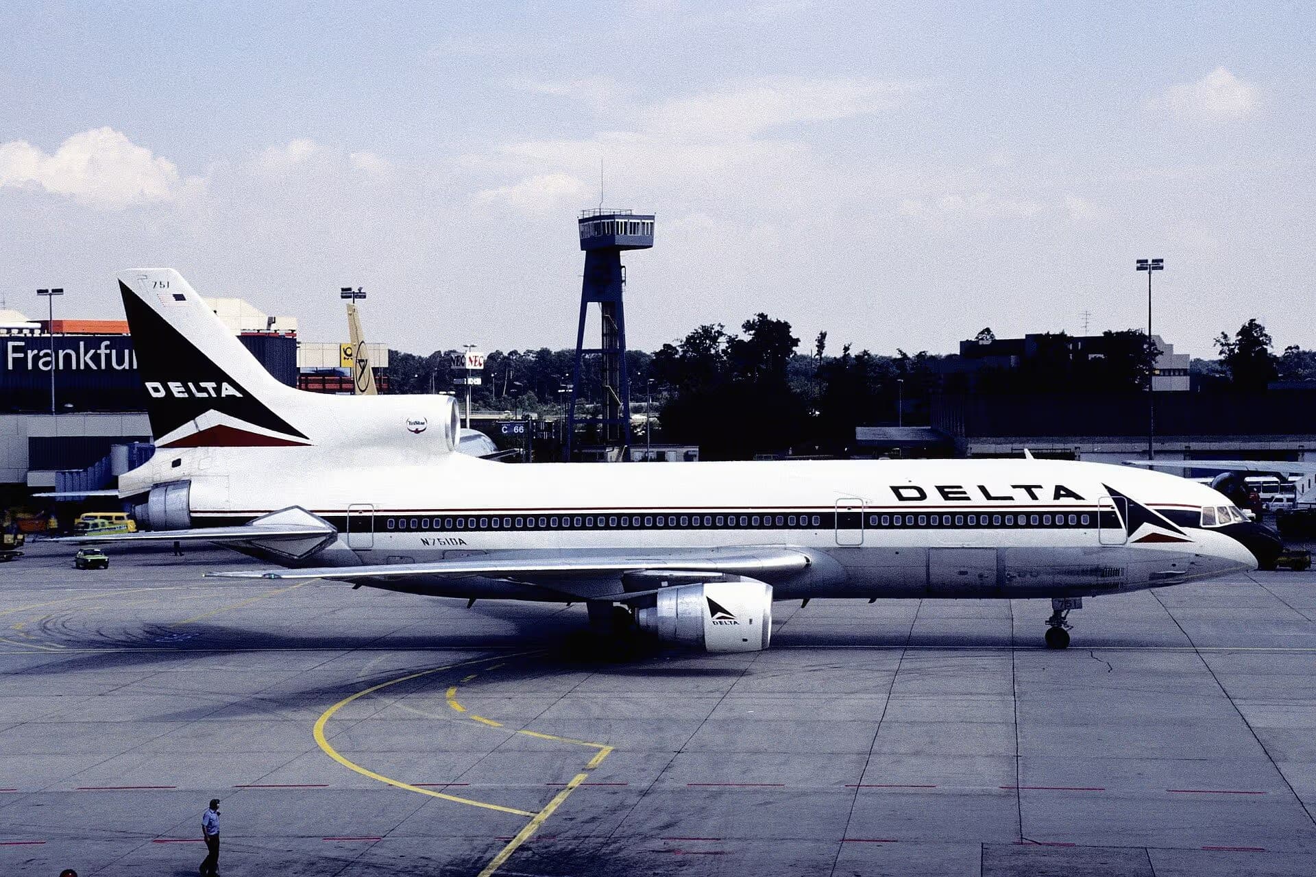 N751DA — Aircraft