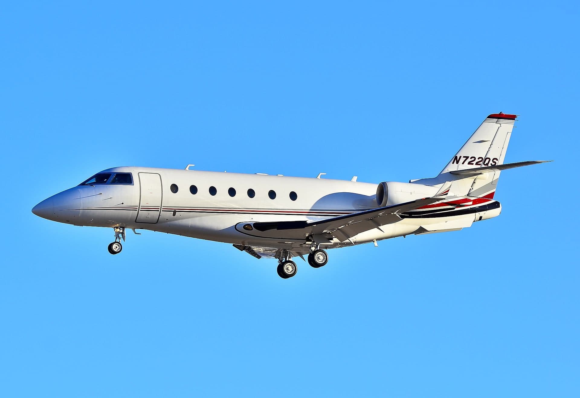 N722QS — Business jet