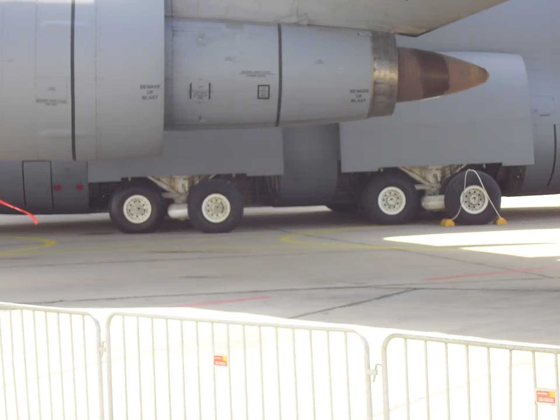 Unidentified — Aircraft