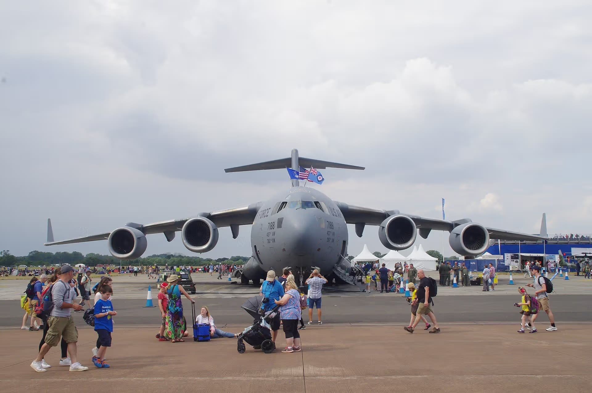 Unidentified — Aircraft