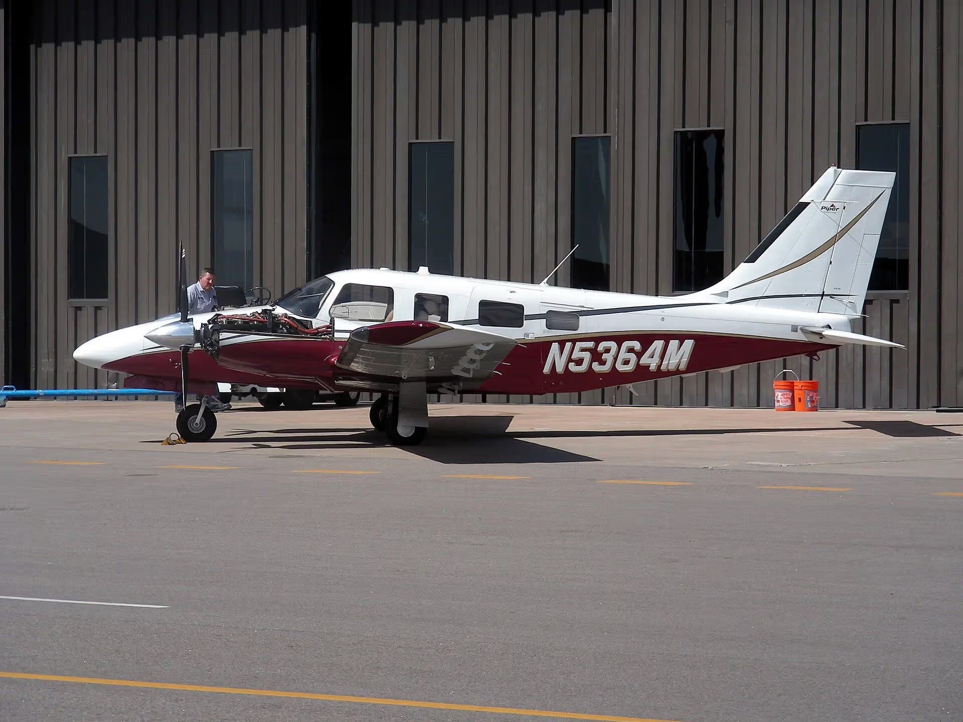 N5364M — Piper
