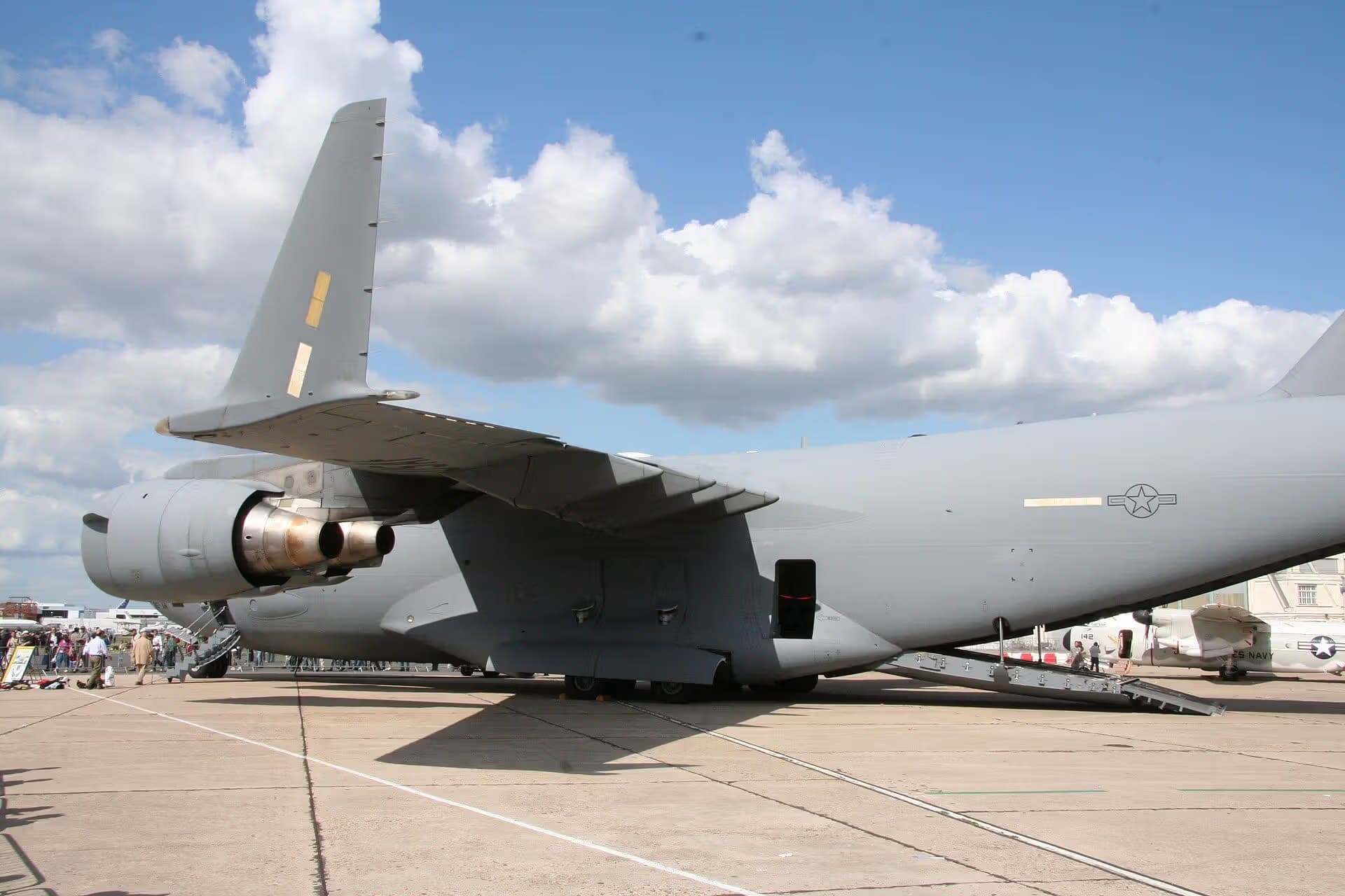 Unidentified — Aircraft