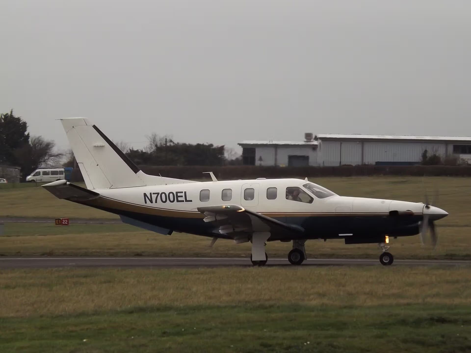 N700EL — Aircraft