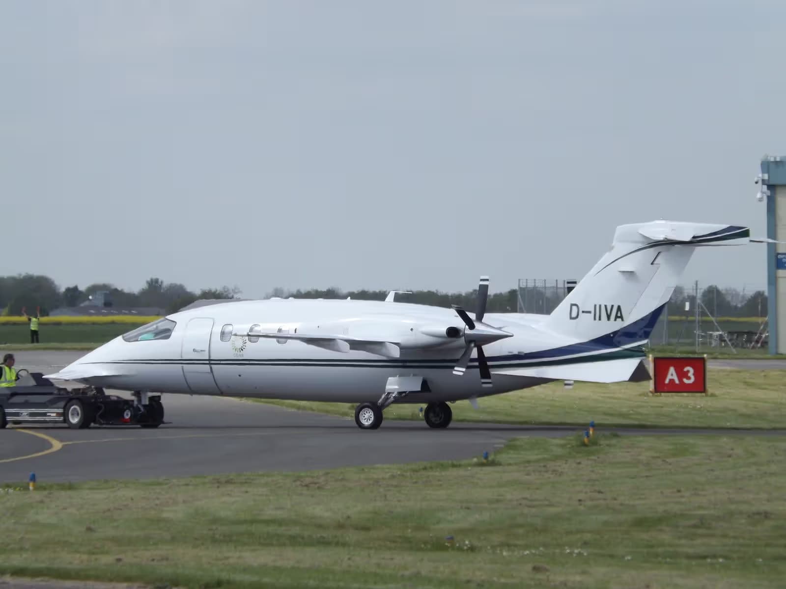 D-IIVA — Aircraft