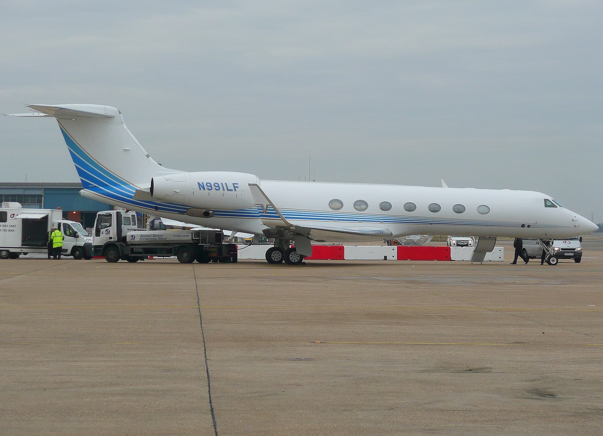 N991LF — Business jet