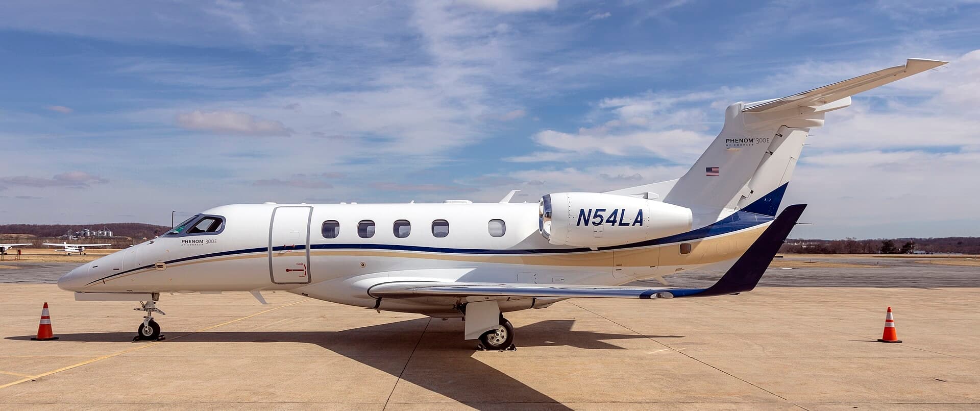 N54LA — Embraer