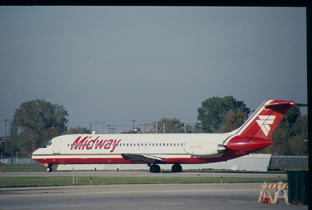 N941ML — Twin-engine aircraft