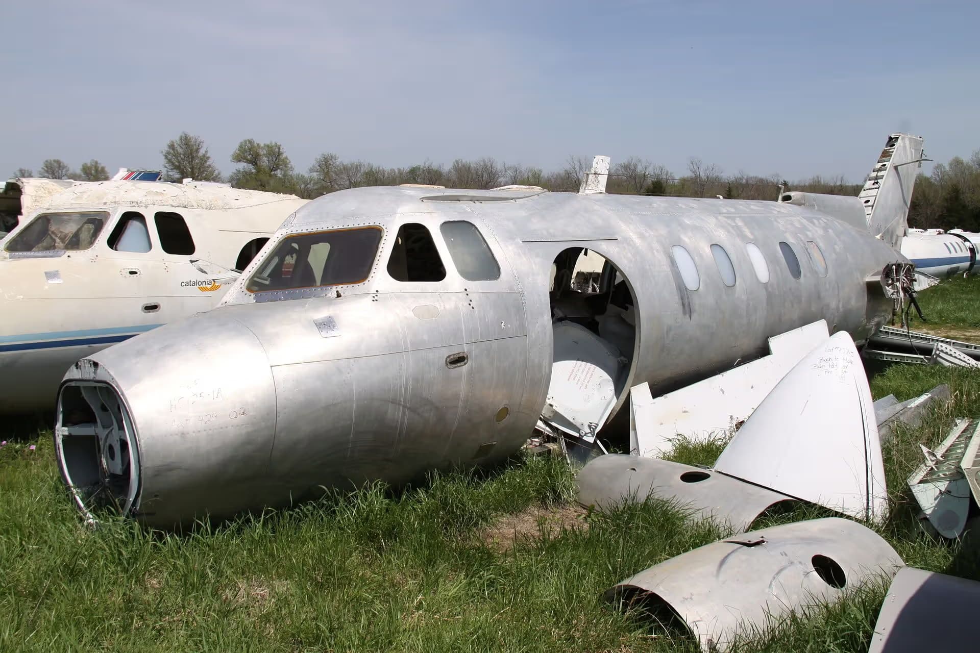 N5274U — Business jet