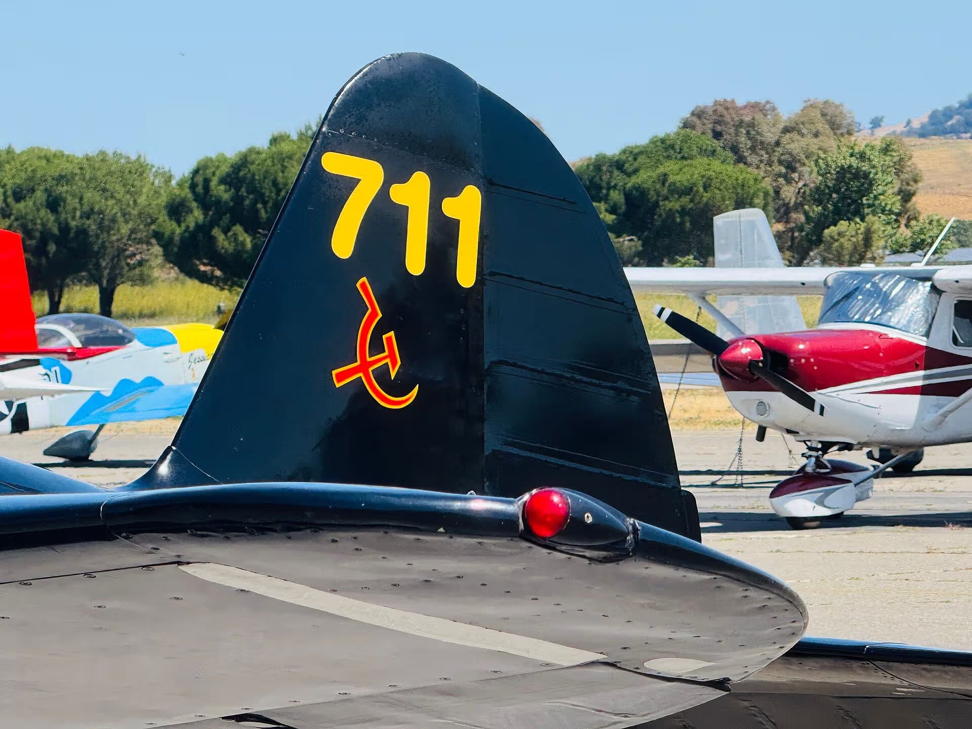 N2124X — Warbird