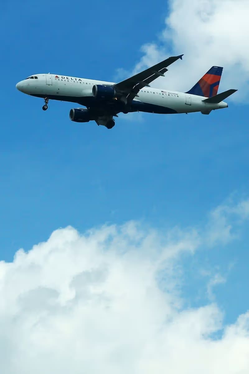 N329NW — Airbus