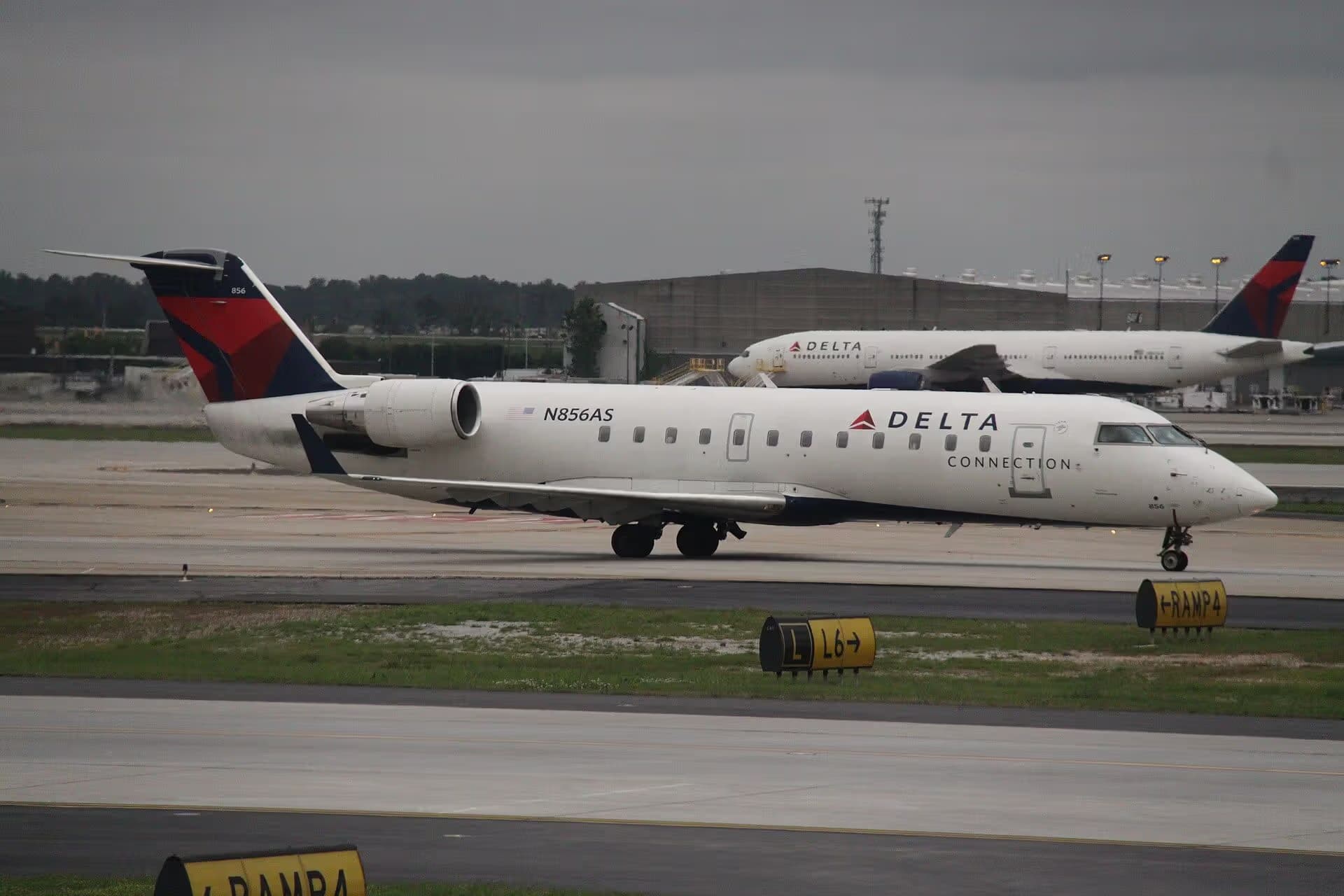 N856AS — Bombardier