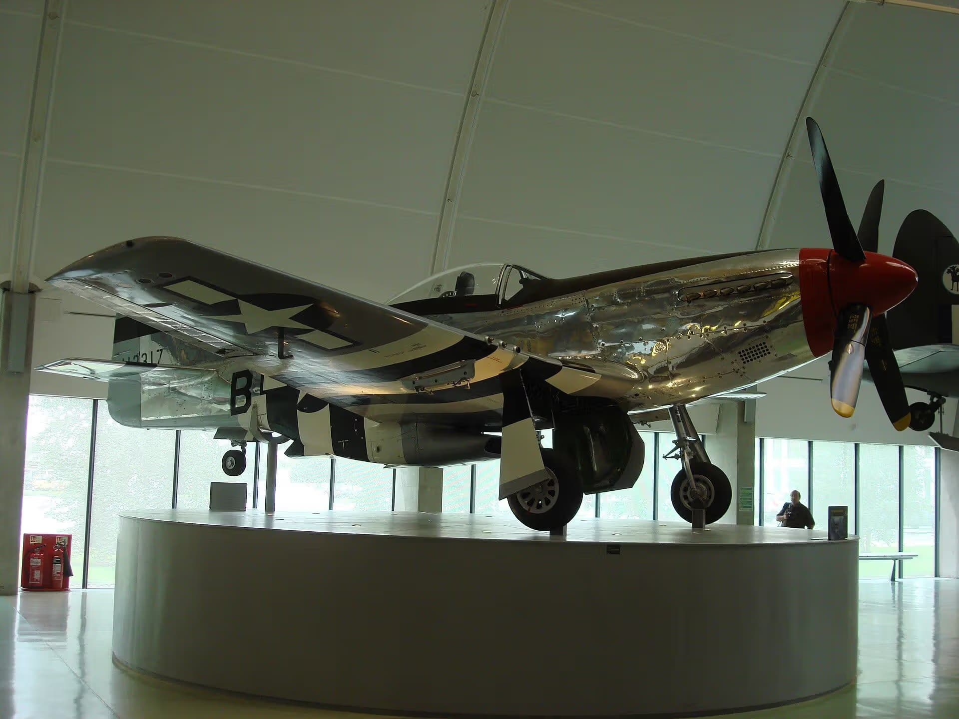 Unidentified — Warbird