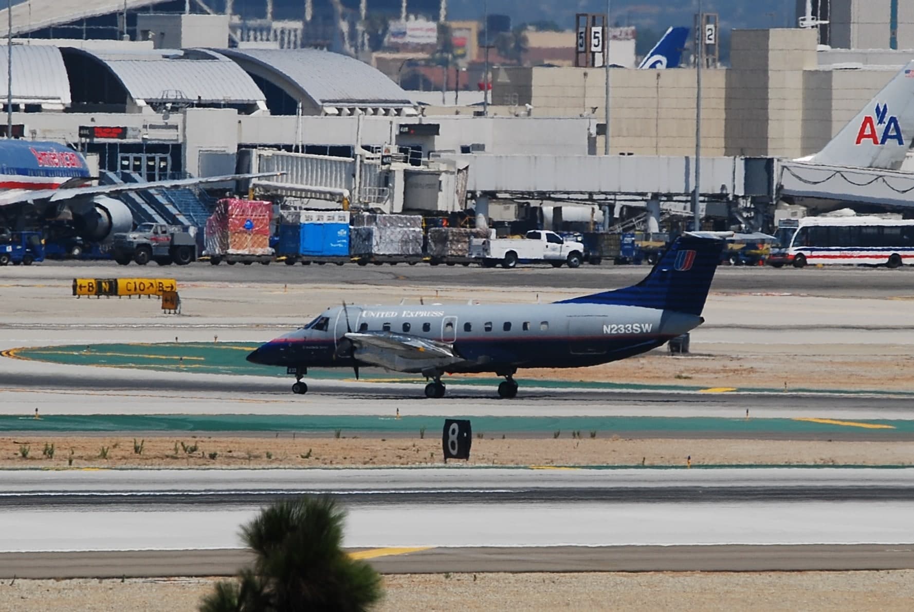 N233SW — Embraer