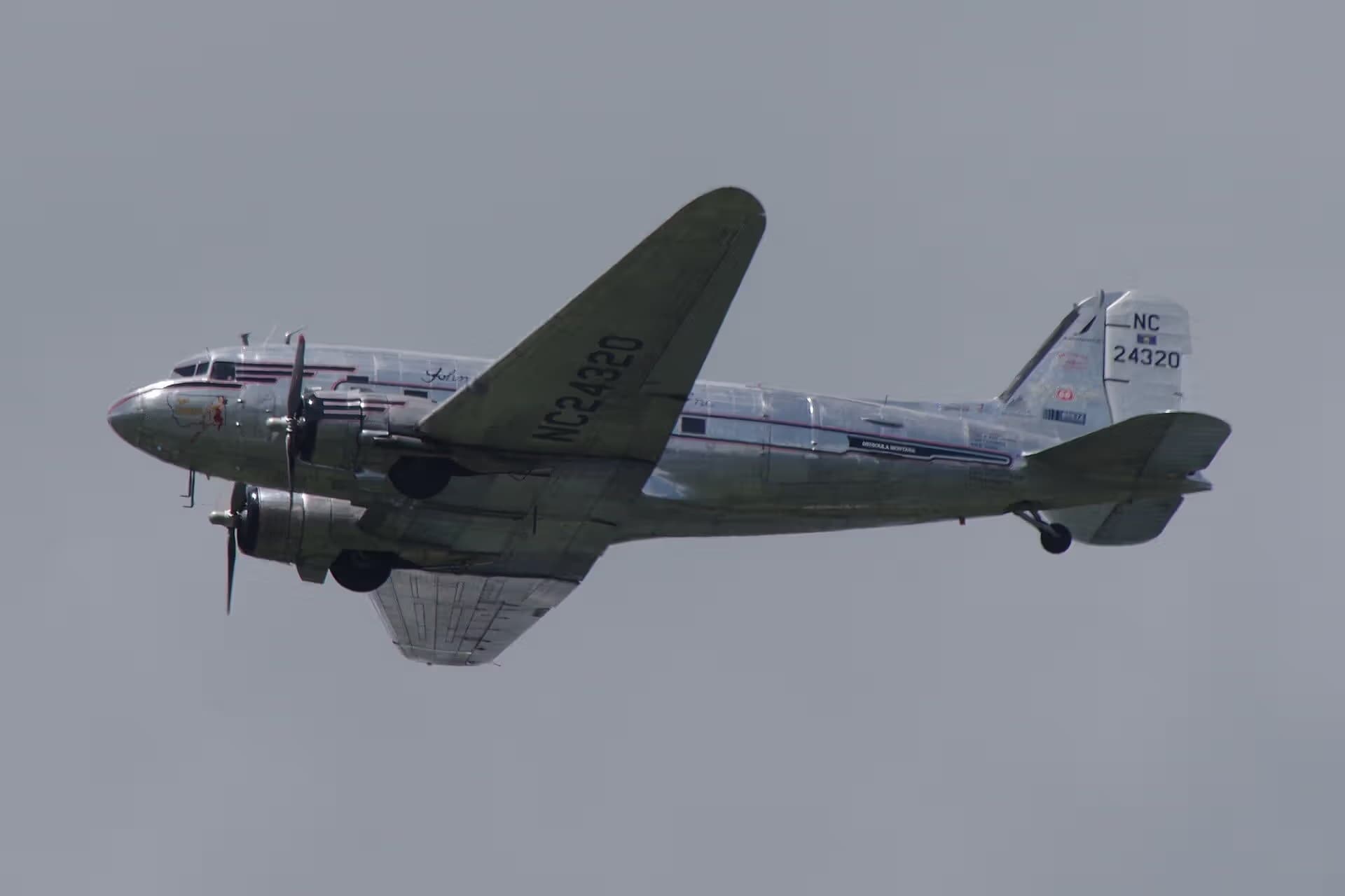 Unidentified — Aircraft