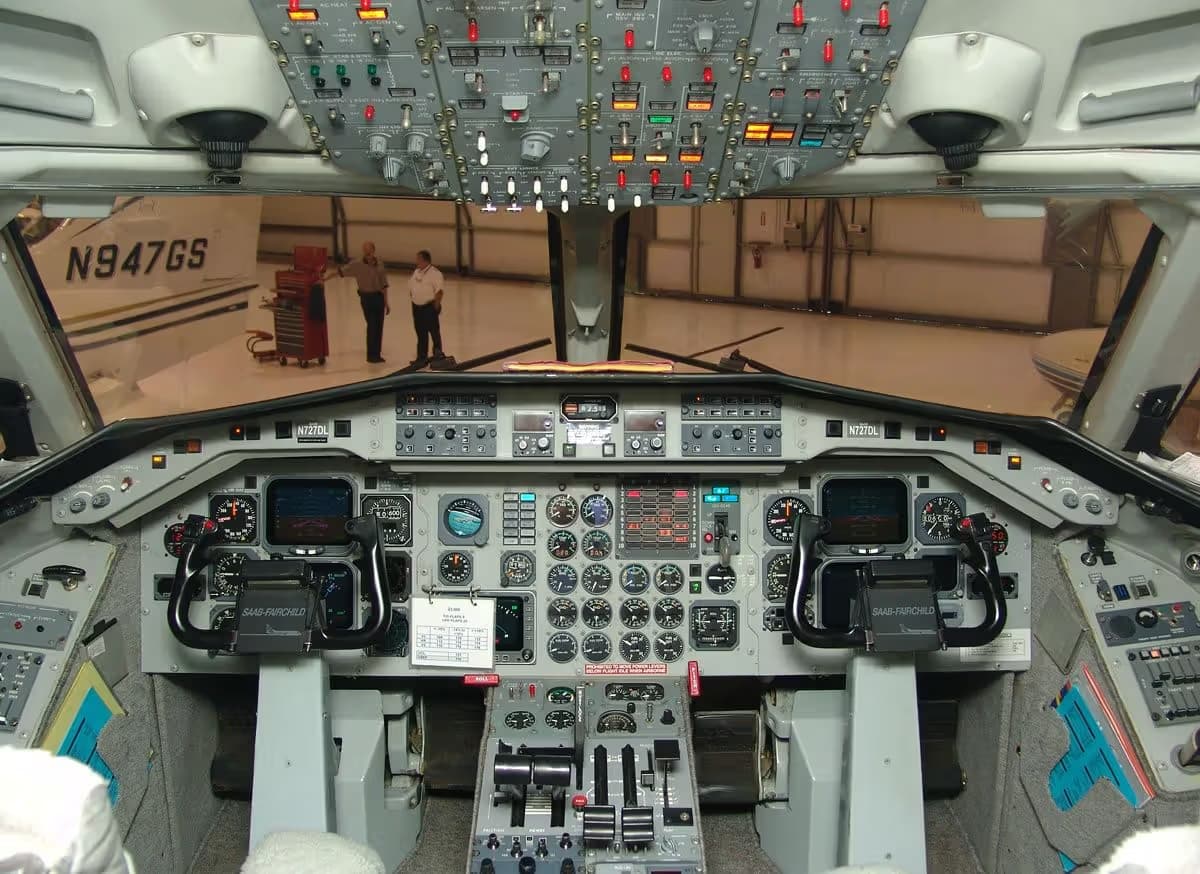 N727DL — Aircraft