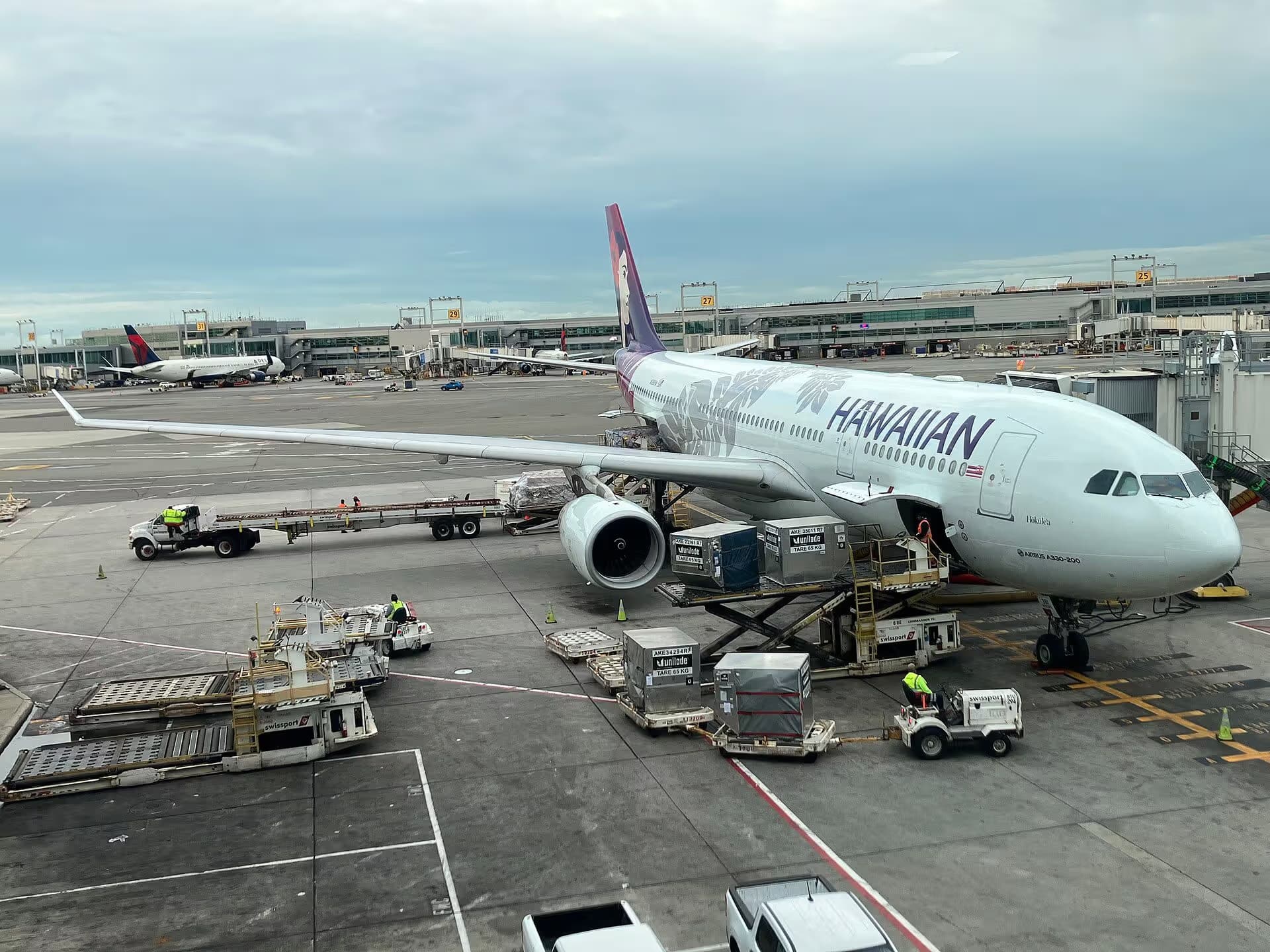 N381HA — Airbus